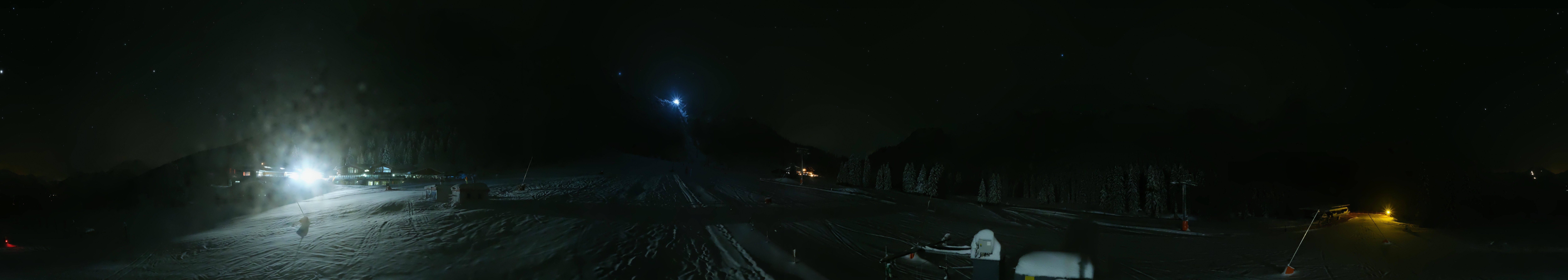 Archived image Webcam Panoramic view Ehrwalder Alm