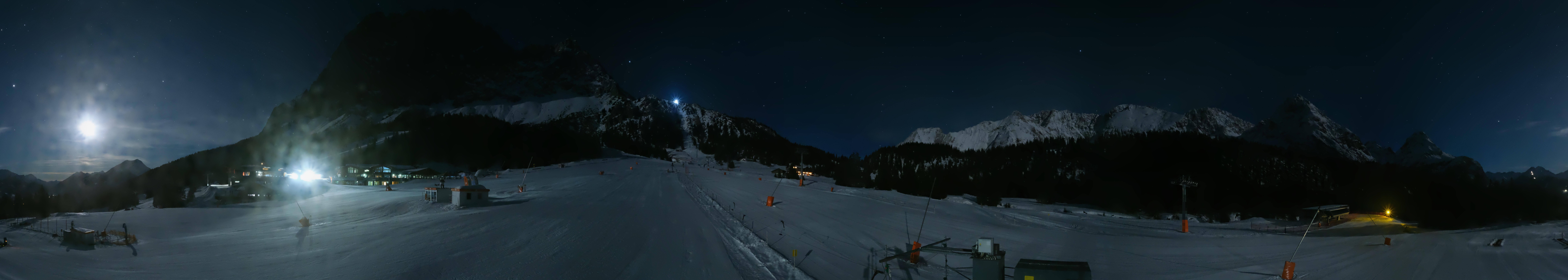 Archived image Webcam Panoramic view Ehrwalder Alm