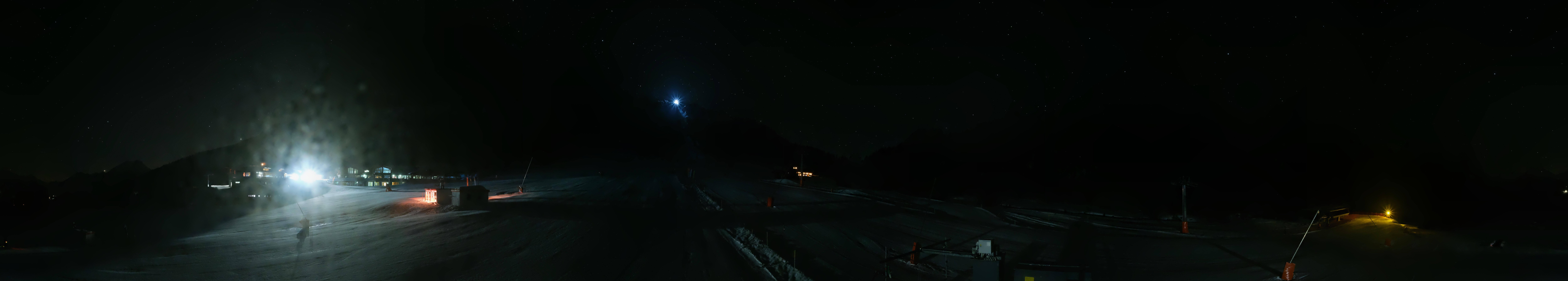 Archived image Webcam Panoramic view Ehrwalder Alm