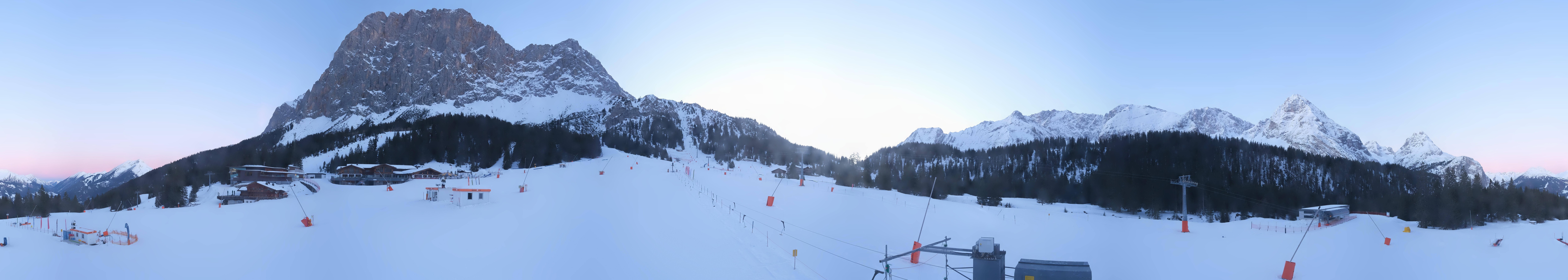 Archived image Webcam Panoramic view Ehrwalder Alm