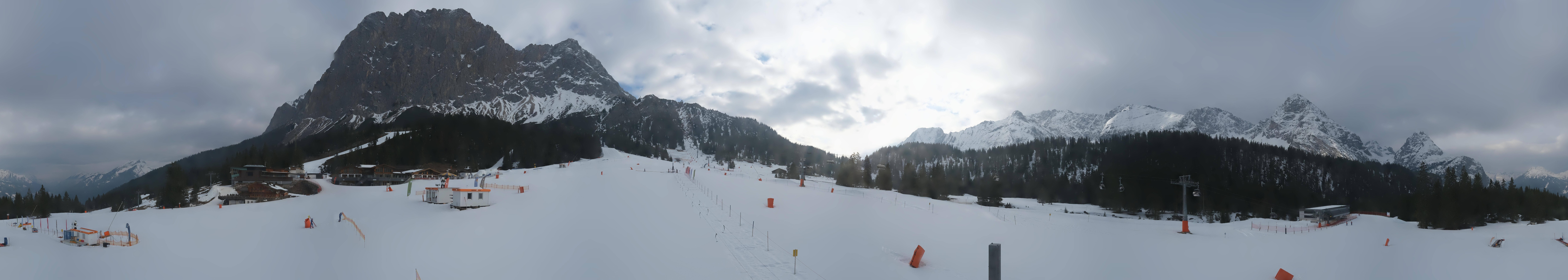 Archived image Webcam Panoramic view Ehrwalder Alm