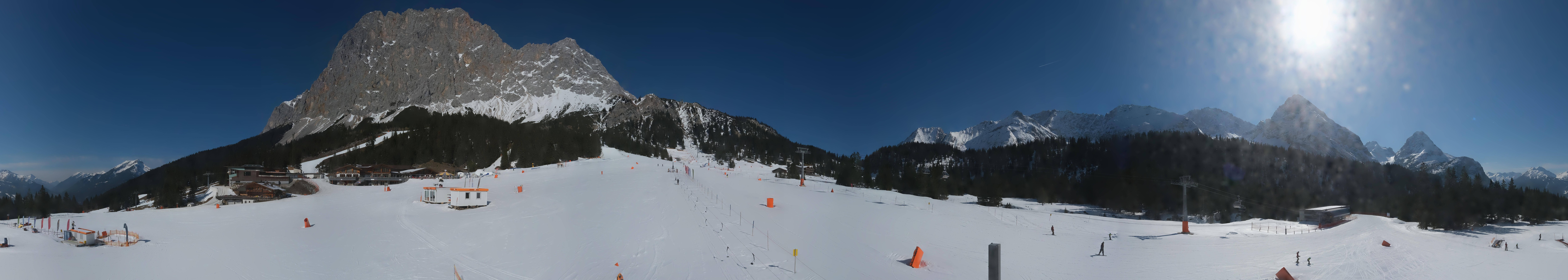 Archived image Webcam Panoramic view Ehrwalder Alm