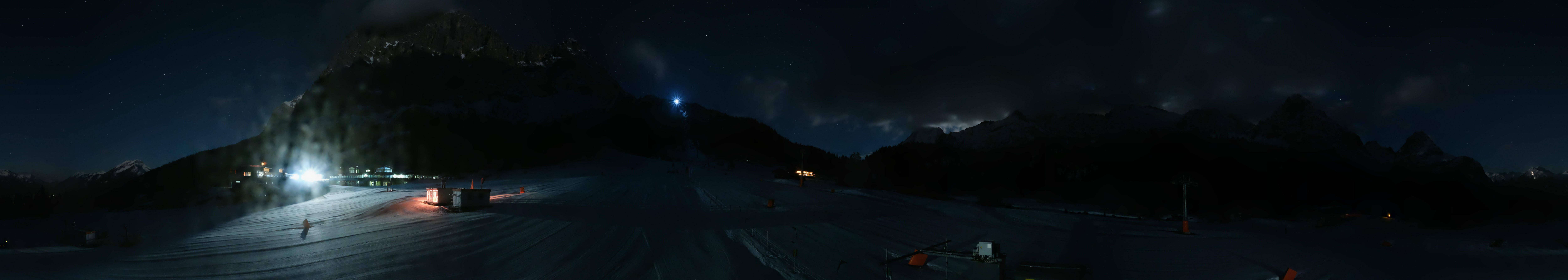 Archived image Webcam Panoramic view Ehrwalder Alm
