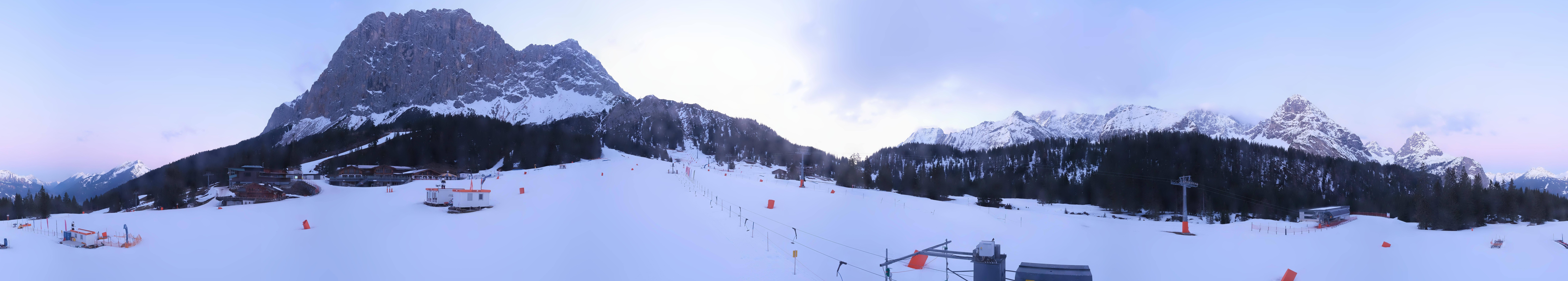 Archived image Webcam Panoramic view Ehrwalder Alm