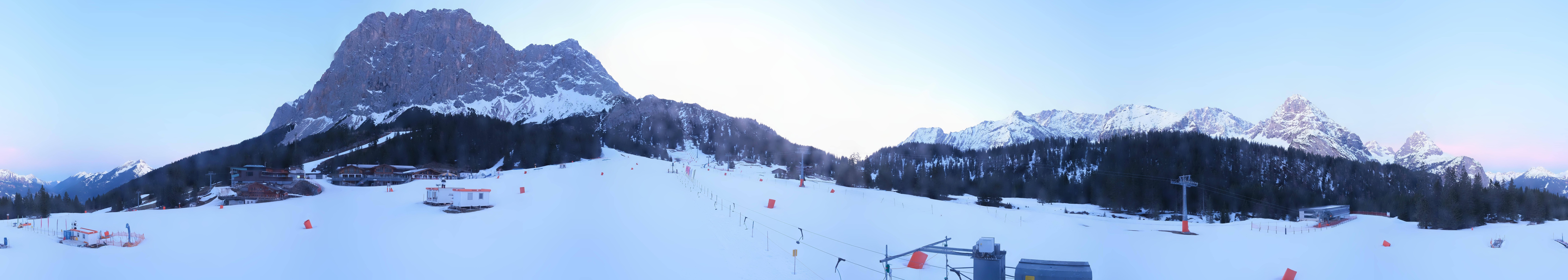 Archived image Webcam Panoramic view Ehrwalder Alm