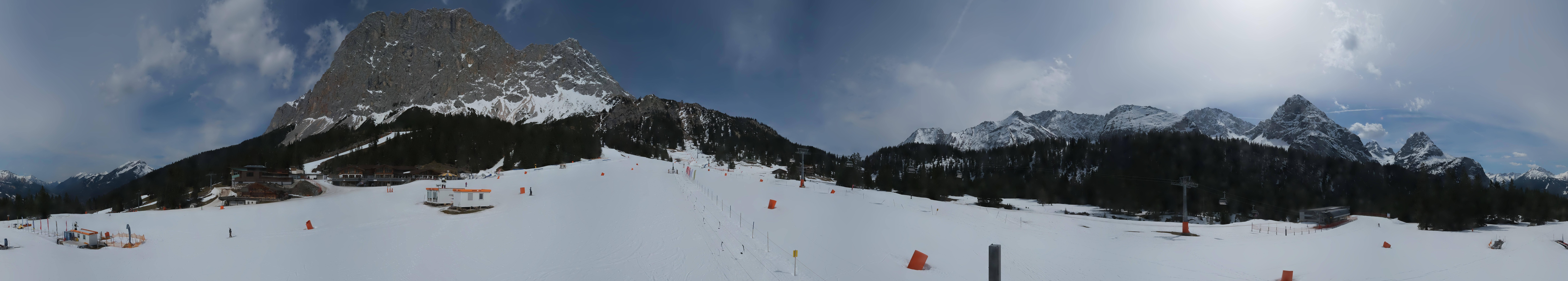 Archived image Webcam Panoramic view Ehrwalder Alm