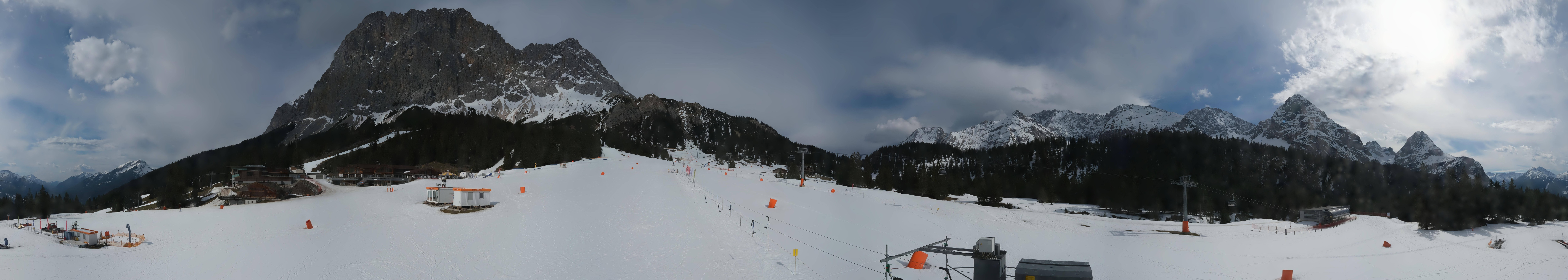 Archived image Webcam Panoramic view Ehrwalder Alm