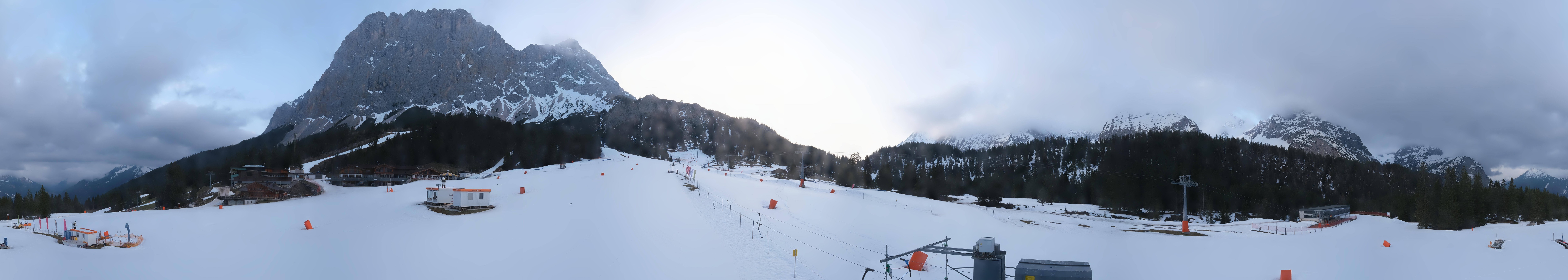 Archived image Webcam Panoramic view Ehrwalder Alm