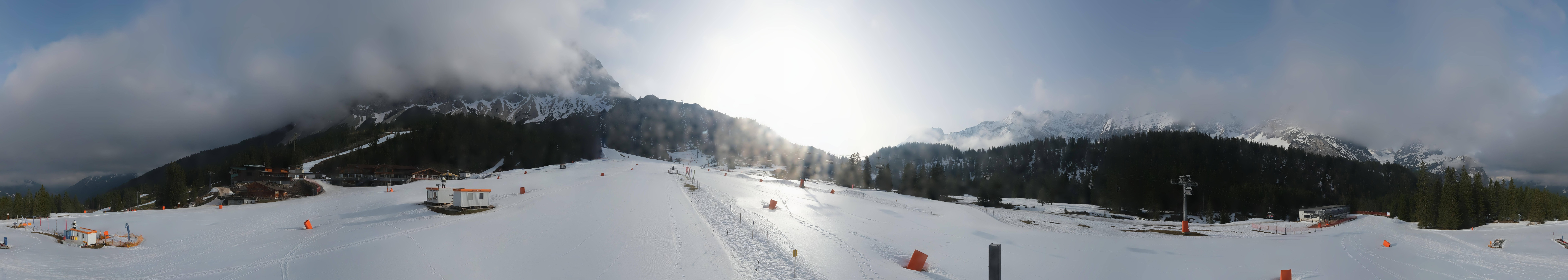 Archived image Webcam Panoramic view Ehrwalder Alm