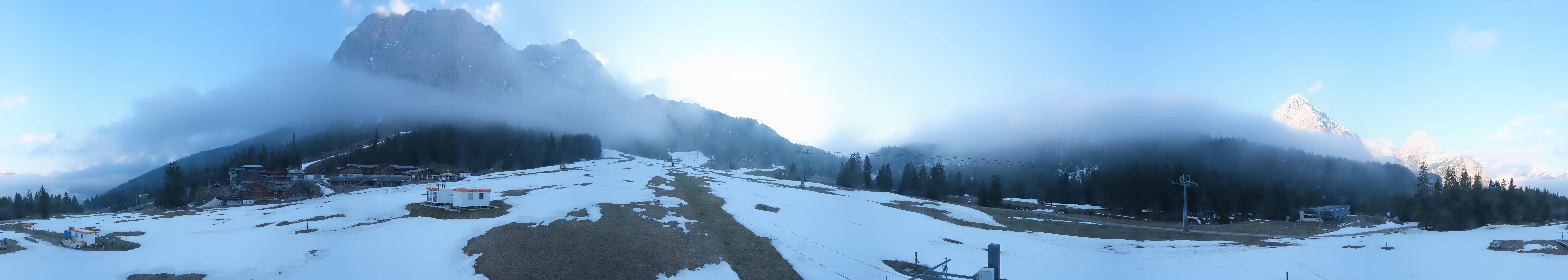 Archived image Webcam Panoramic view Ehrwalder Alm