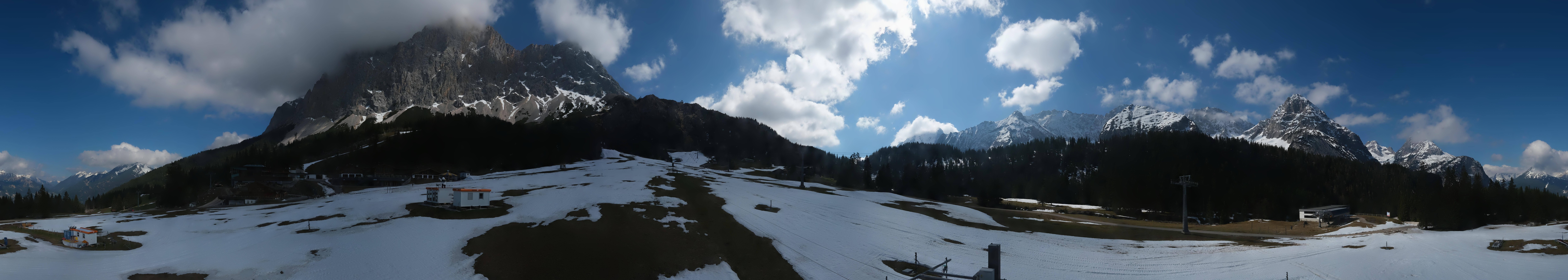 Archived image Webcam Panoramic view Ehrwalder Alm