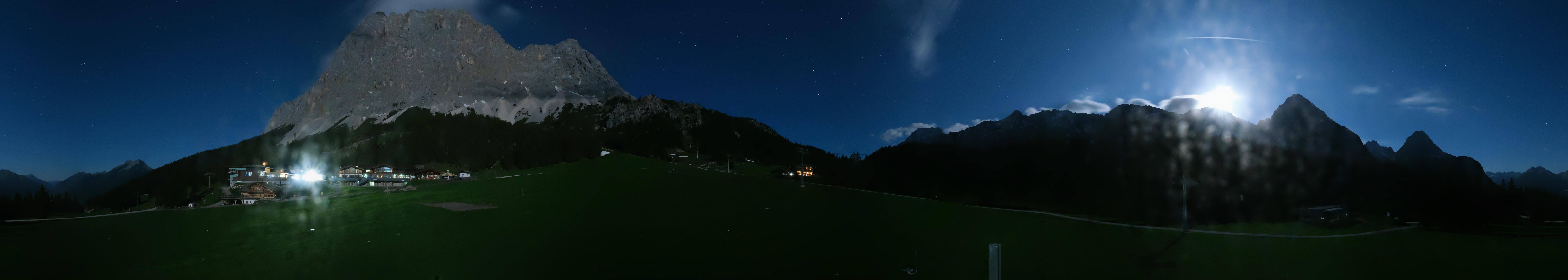 Archived image Webcam Panoramic view Ehrwalder Alm