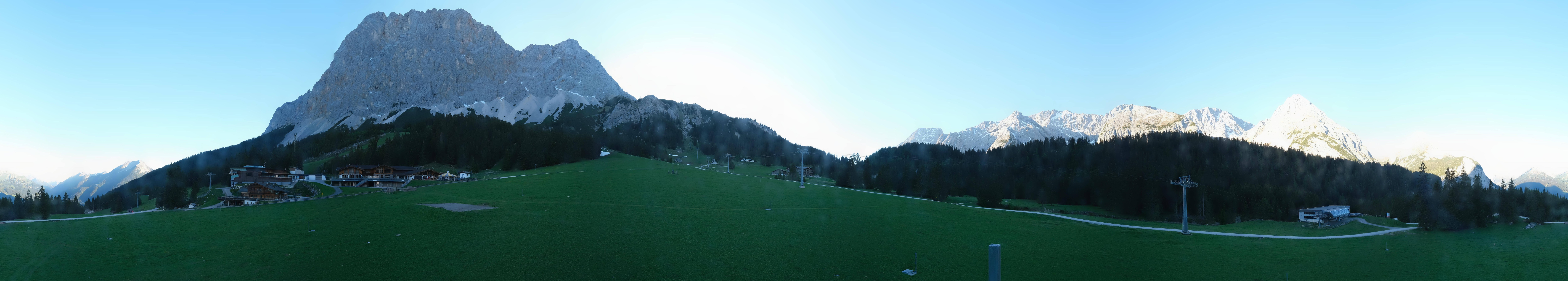 Archived image Webcam Panoramic view Ehrwalder Alm