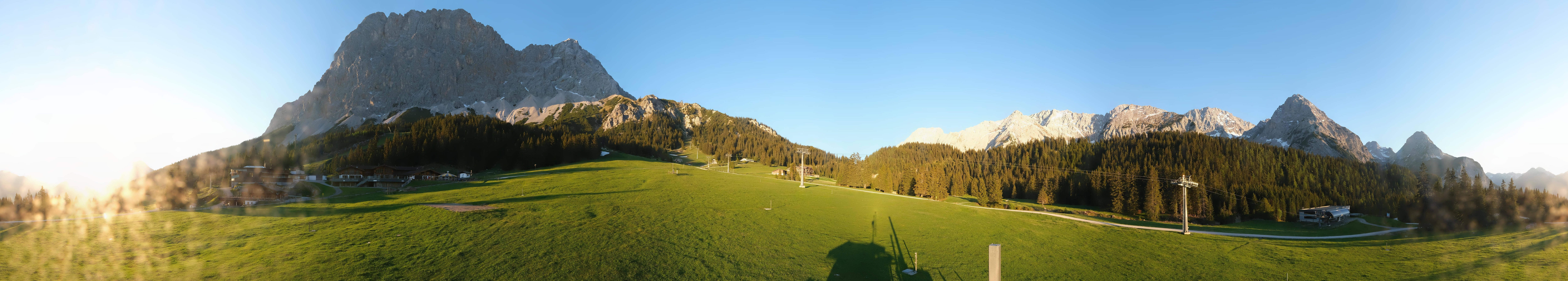Archived image Webcam Panoramic view Ehrwalder Alm