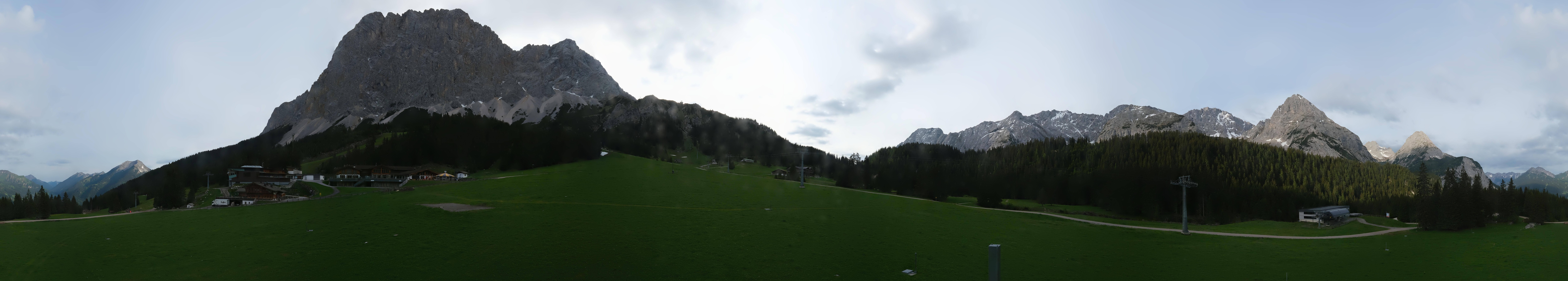 Archived image Webcam Panoramic view Ehrwalder Alm