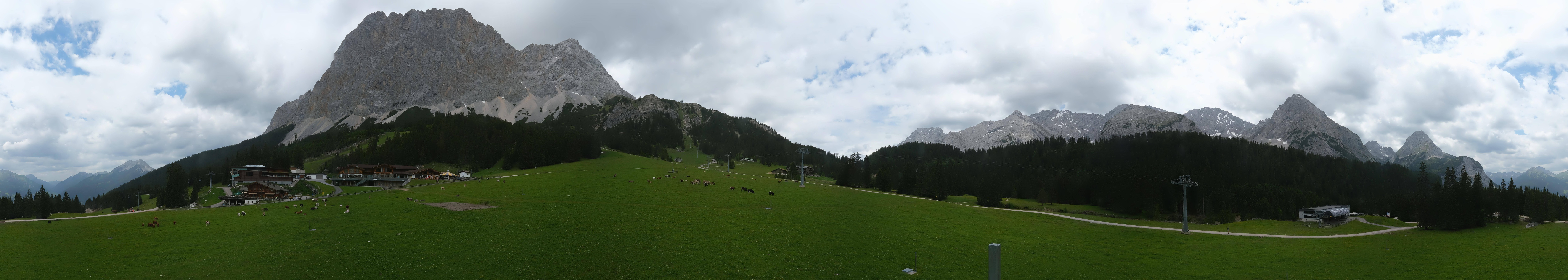 Archived image Webcam Panoramic view Ehrwalder Alm