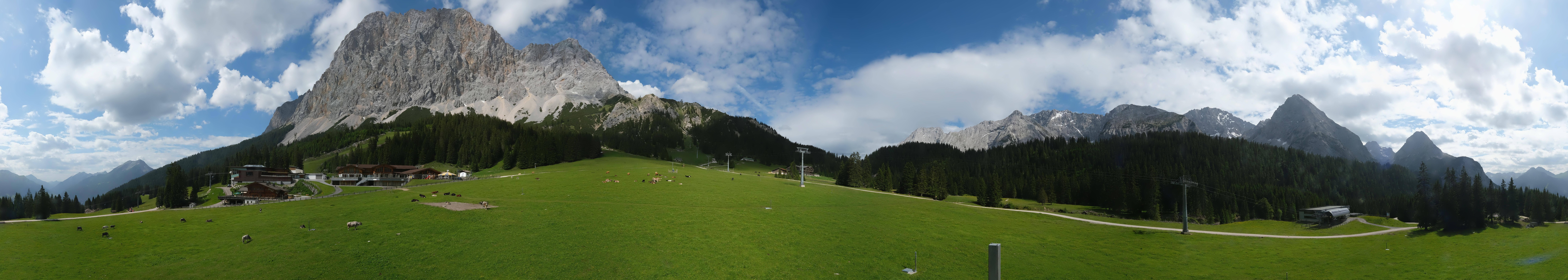 Archived image Webcam Panoramic view Ehrwalder Alm
