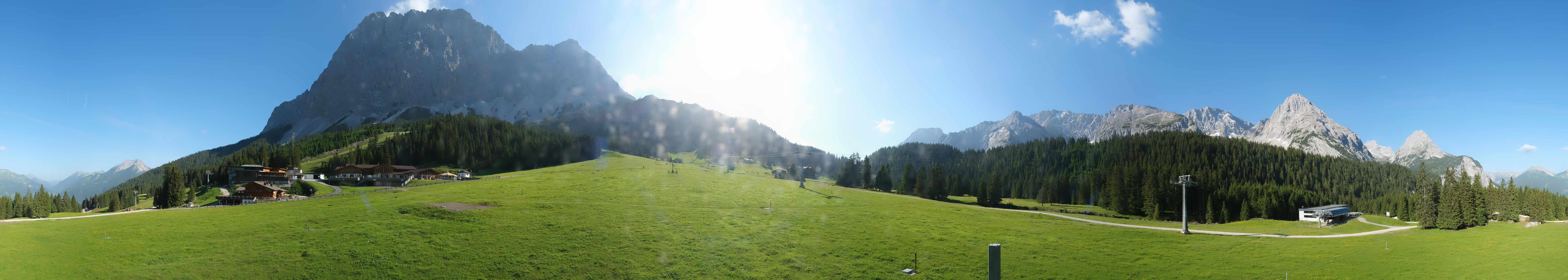 Archived image Webcam Panoramic view Ehrwalder Alm