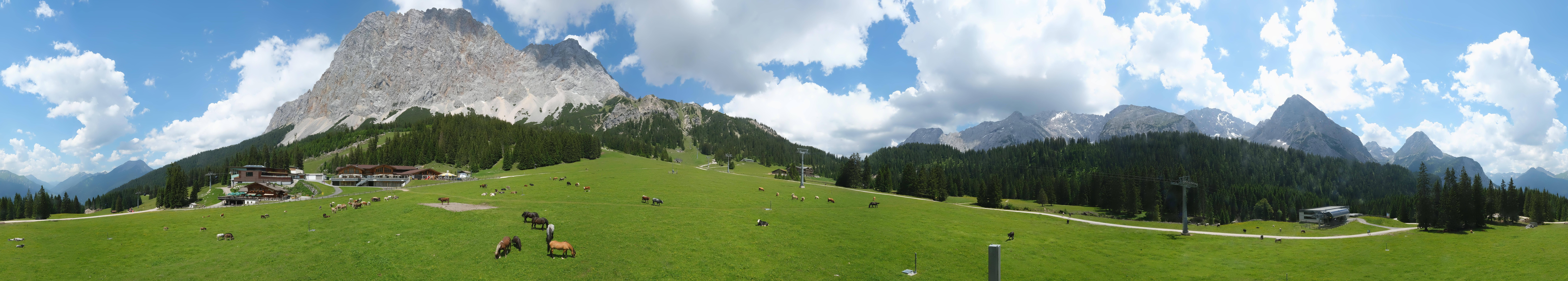 Archived image Webcam Panoramic view Ehrwalder Alm