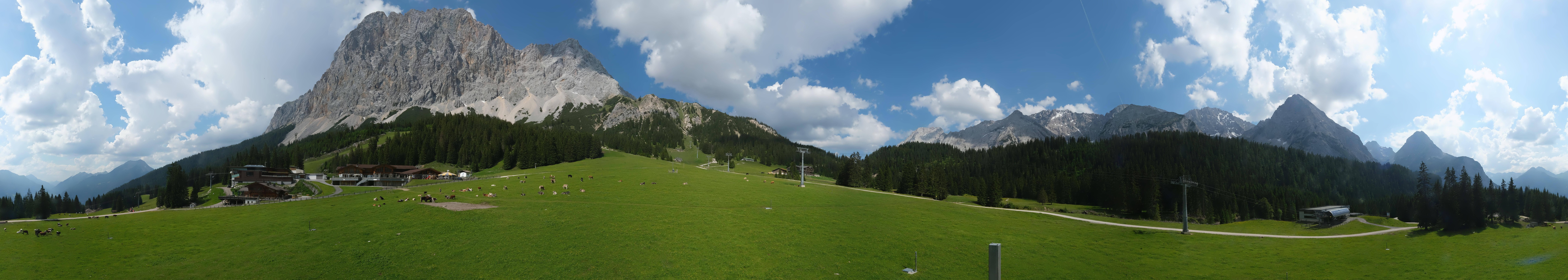 Archived image Webcam Panoramic view Ehrwalder Alm
