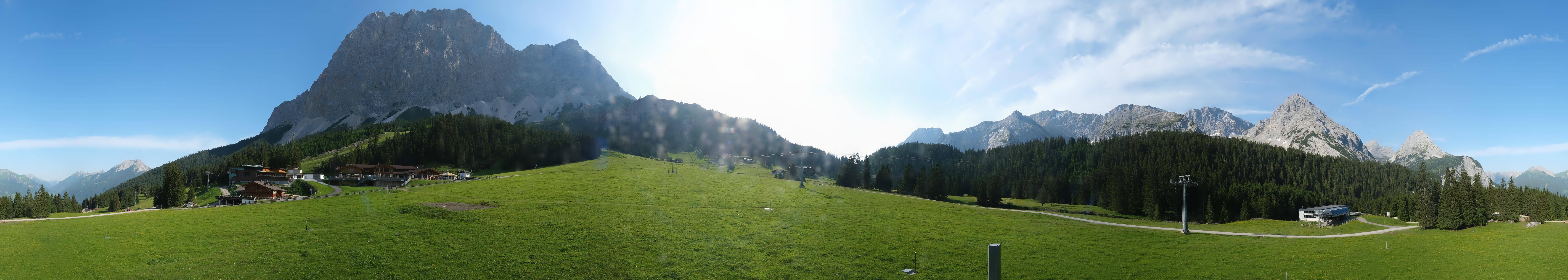 Archived image Webcam Panoramic view Ehrwalder Alm