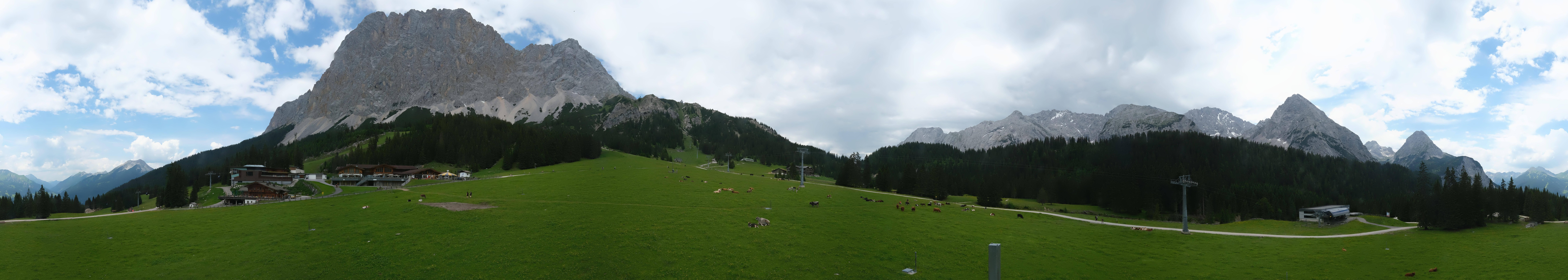 Archived image Webcam Panoramic view Ehrwalder Alm