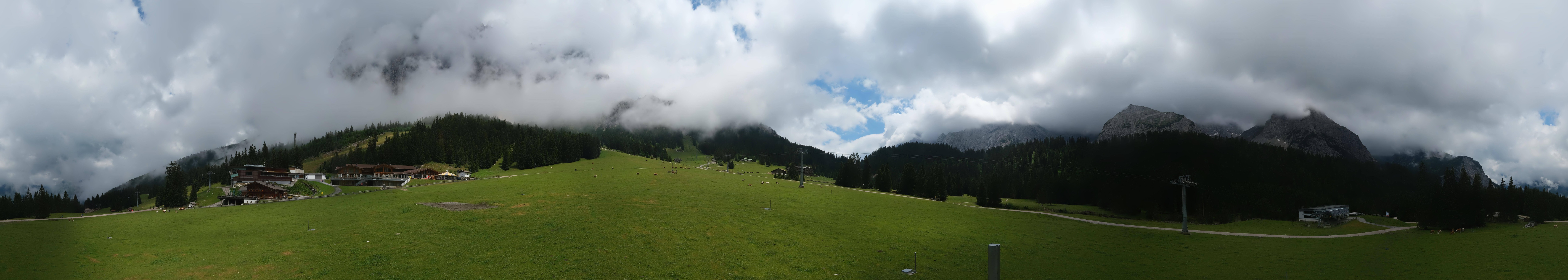 Archived image Webcam Panoramic view Ehrwalder Alm