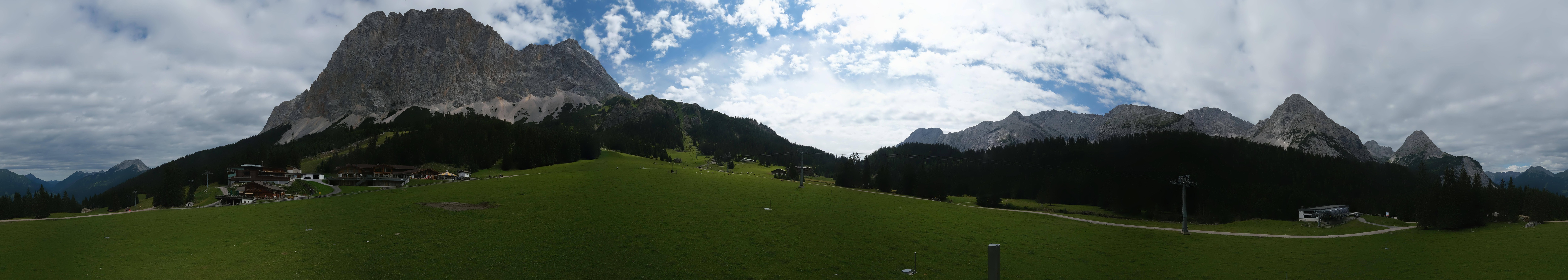 Archived image Webcam Panoramic view Ehrwalder Alm