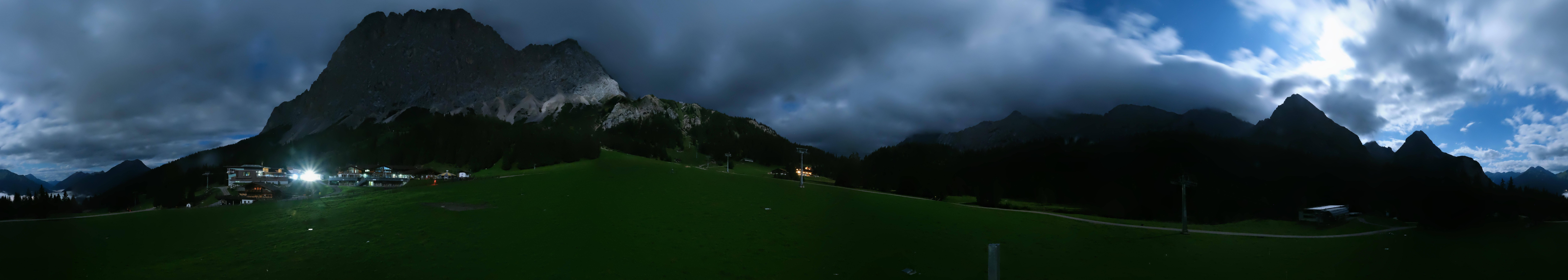 Archived image Webcam Panoramic view Ehrwalder Alm