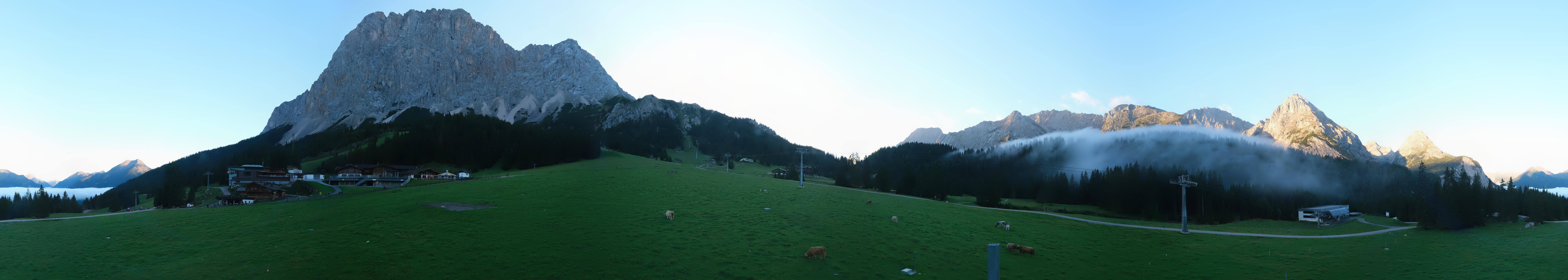 Archived image Webcam Panoramic view Ehrwalder Alm