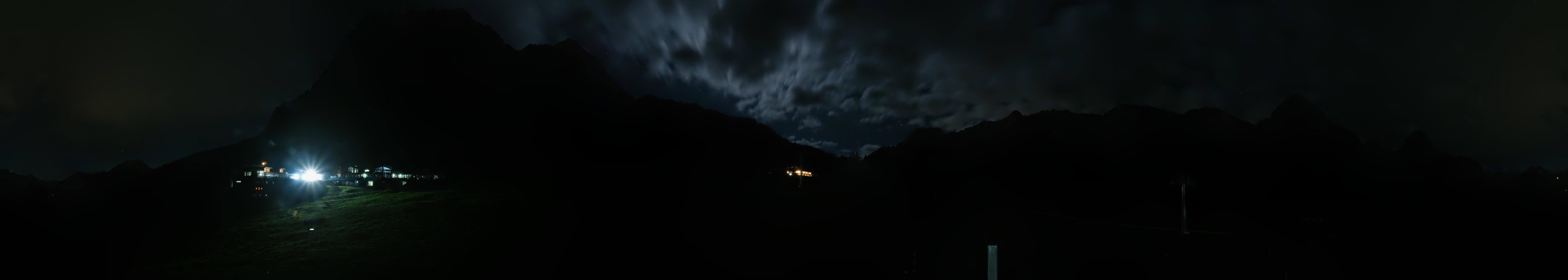 Archived image Webcam Panoramic view Ehrwalder Alm