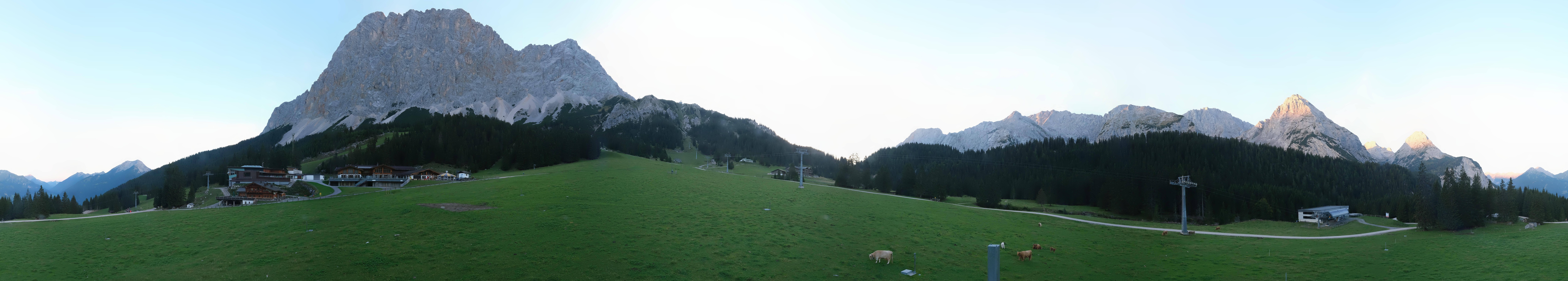 Archived image Webcam Panoramic view Ehrwalder Alm