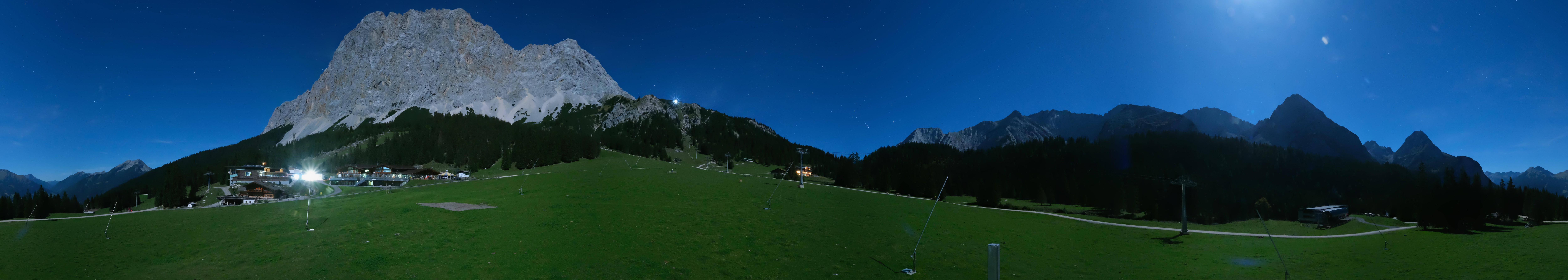 Archived image Webcam Panoramic view Ehrwalder Alm