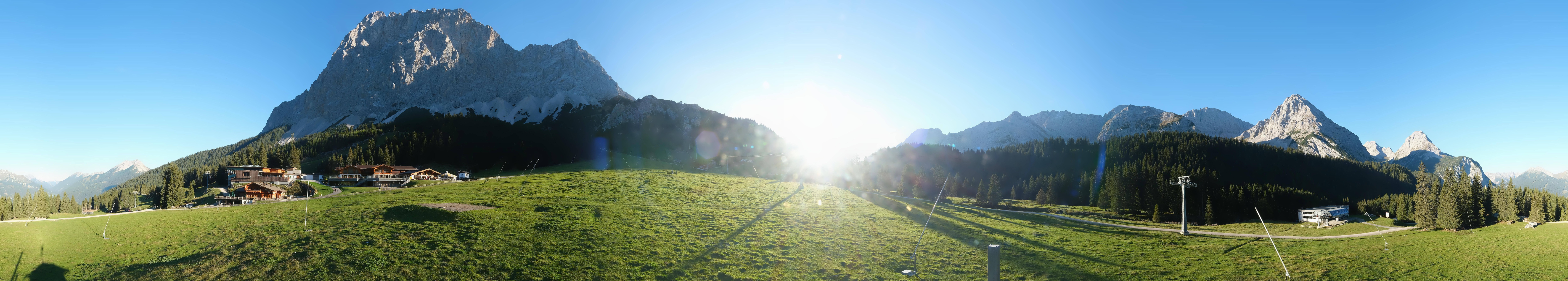 Archived image Webcam Panoramic view Ehrwalder Alm
