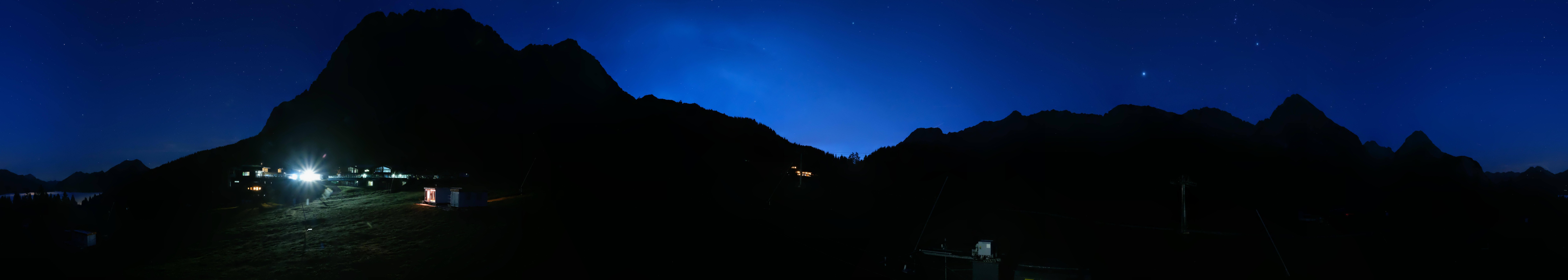 Archived image Webcam Panoramic view Ehrwalder Alm