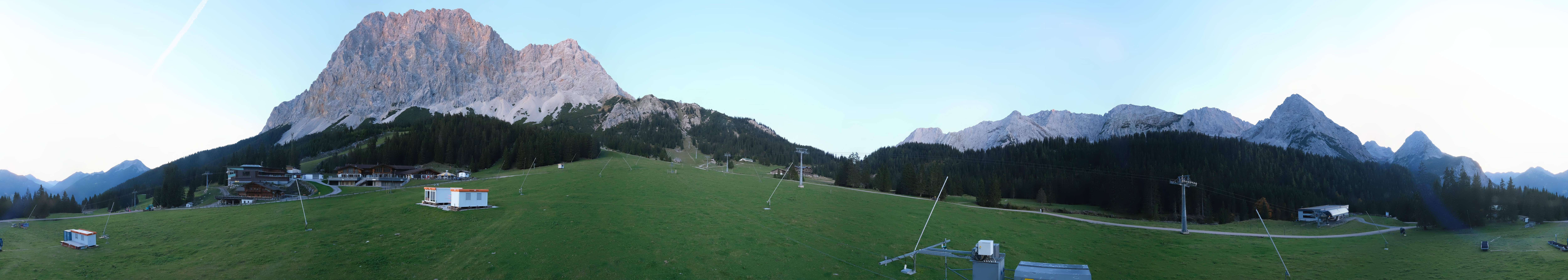 Archived image Webcam Panoramic view Ehrwalder Alm
