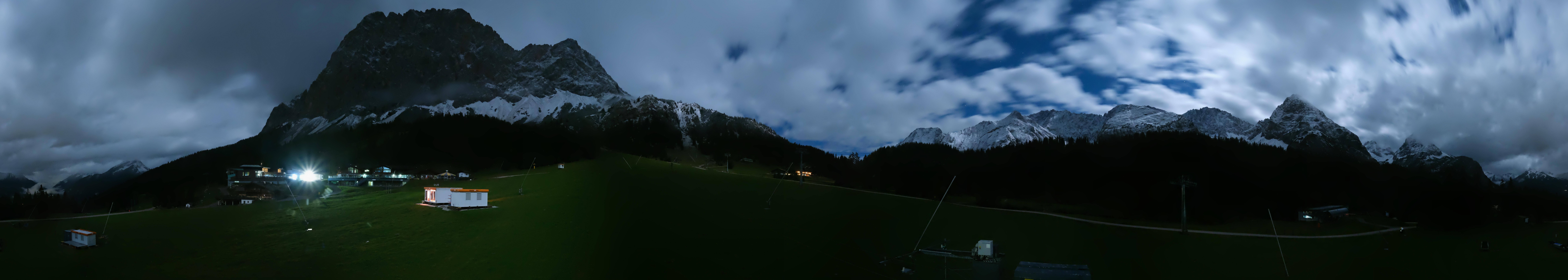 Archived image Webcam Panoramic view Ehrwalder Alm