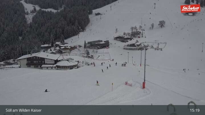 Archived image Webcam Hochsöll Gondola