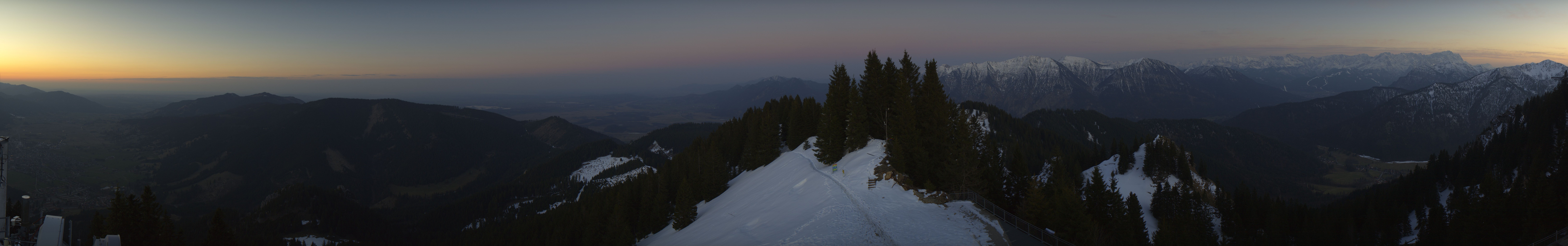 Archived image Webcam Oberammergau - Summit Mt. Laber