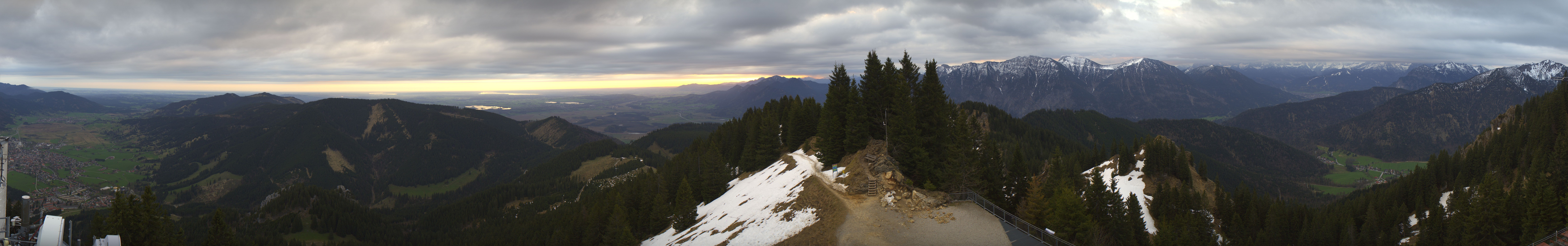 Archived image Webcam Oberammergau - Summit Mt. Laber