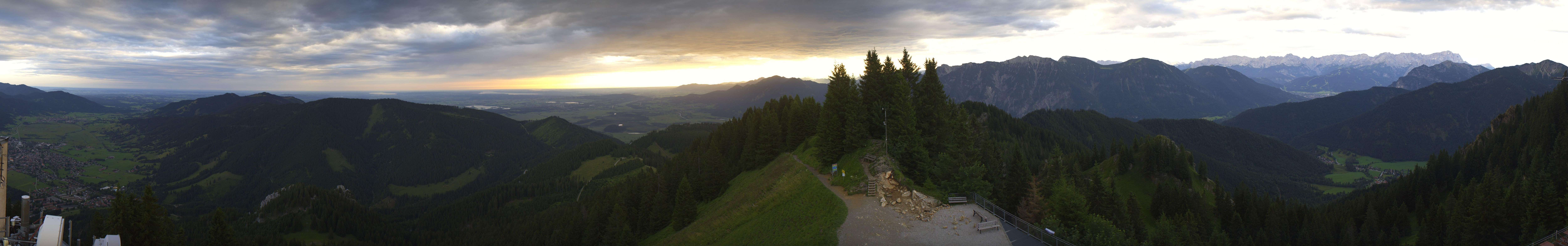 Archived image Webcam Oberammergau - Summit Mt. Laber