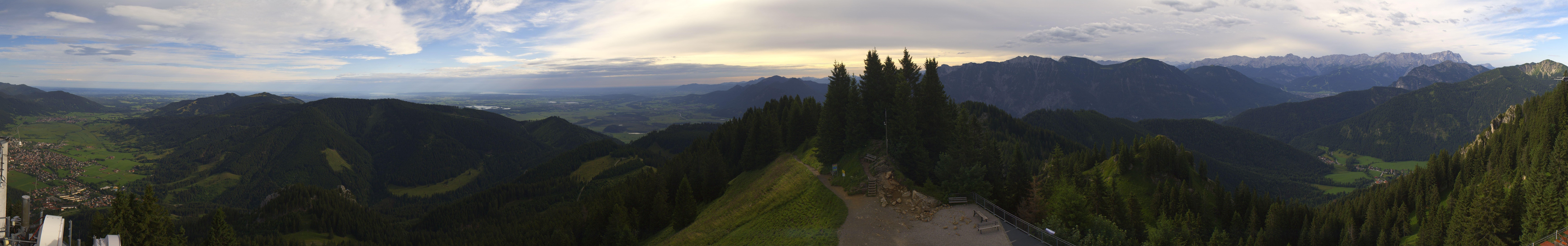 Archived image Webcam Oberammergau - Summit Mt. Laber