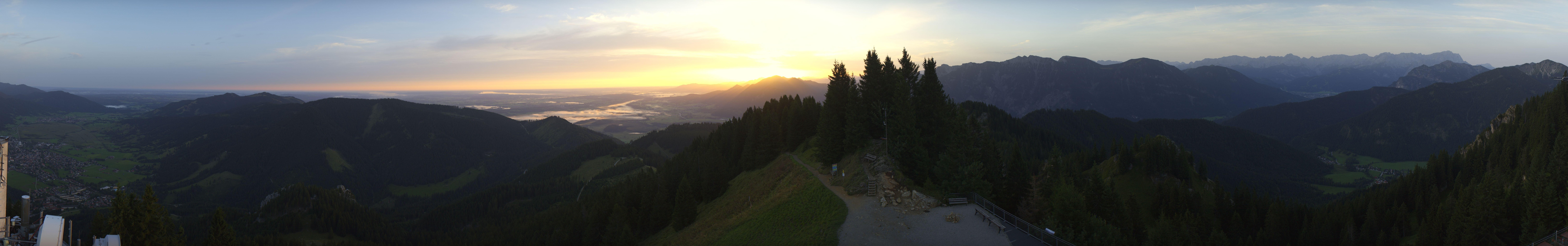 Archived image Webcam Oberammergau - Summit Mt. Laber