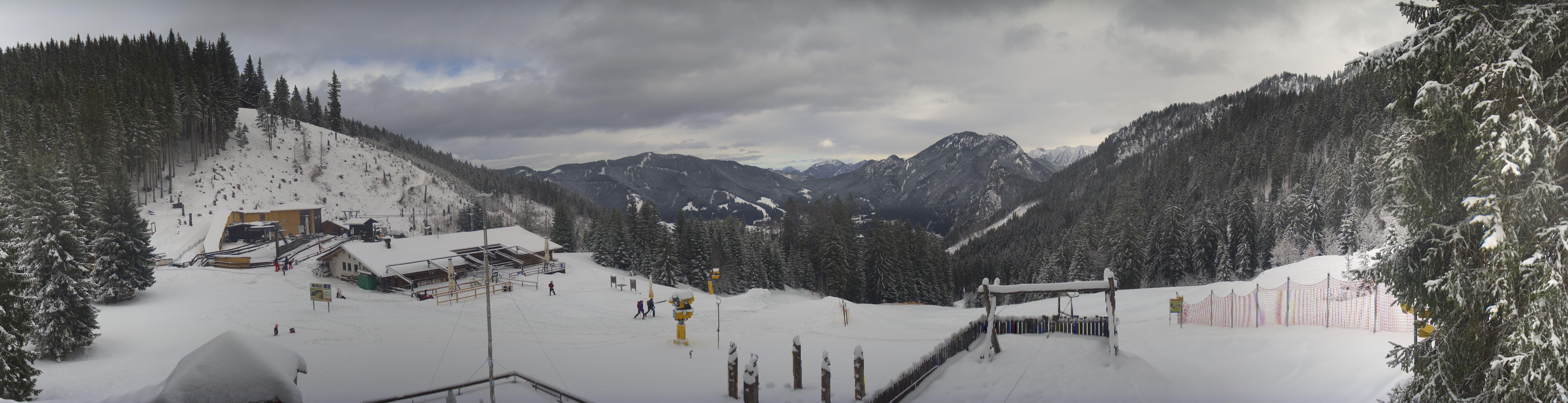 Archived image Webcam Oberammergau - Mountain hut Kolbensattel