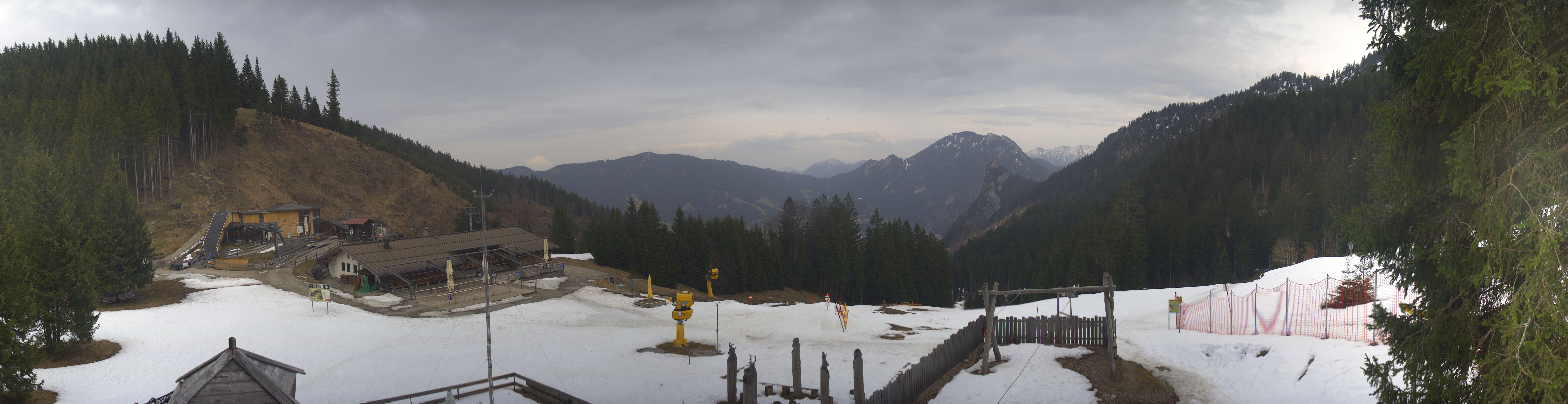 Archived image Webcam Oberammergau - Mountain hut Kolbensattel