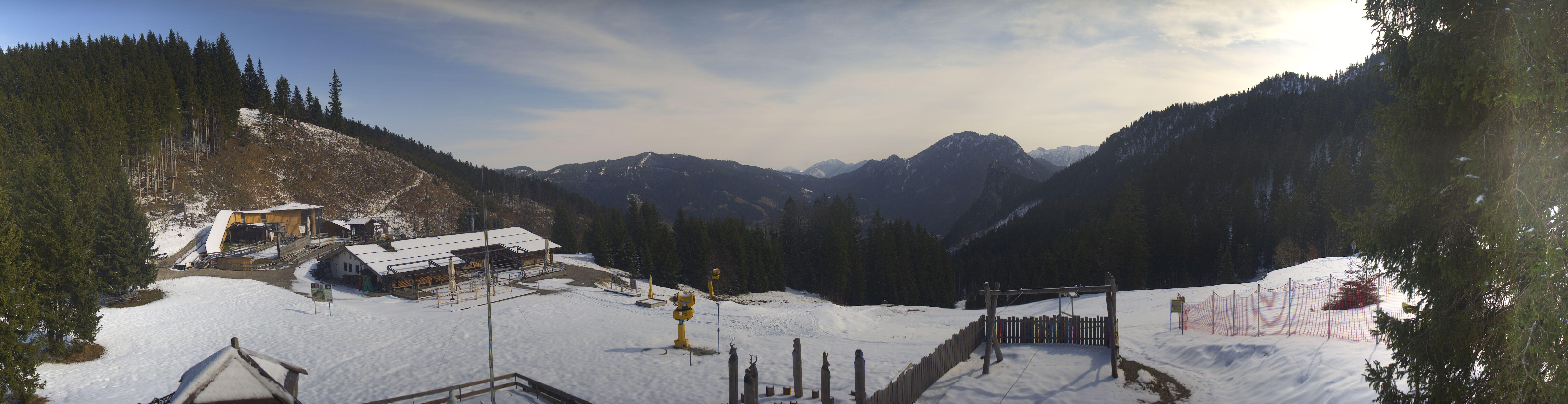 Archived image Webcam Oberammergau - Mountain hut Kolbensattel