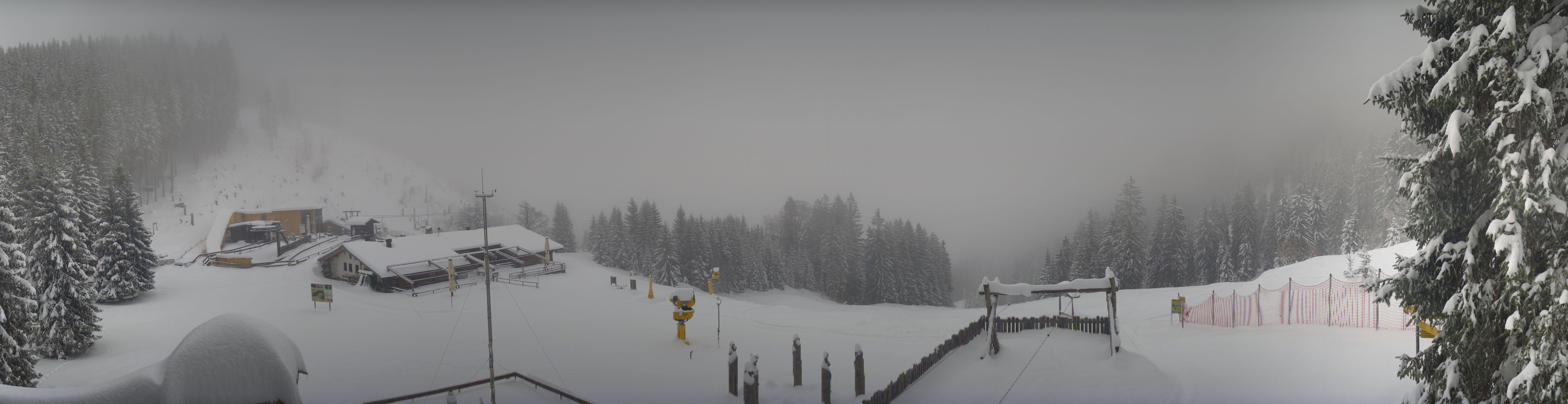 Archived image Webcam Oberammergau - Mountain hut Kolbensattel