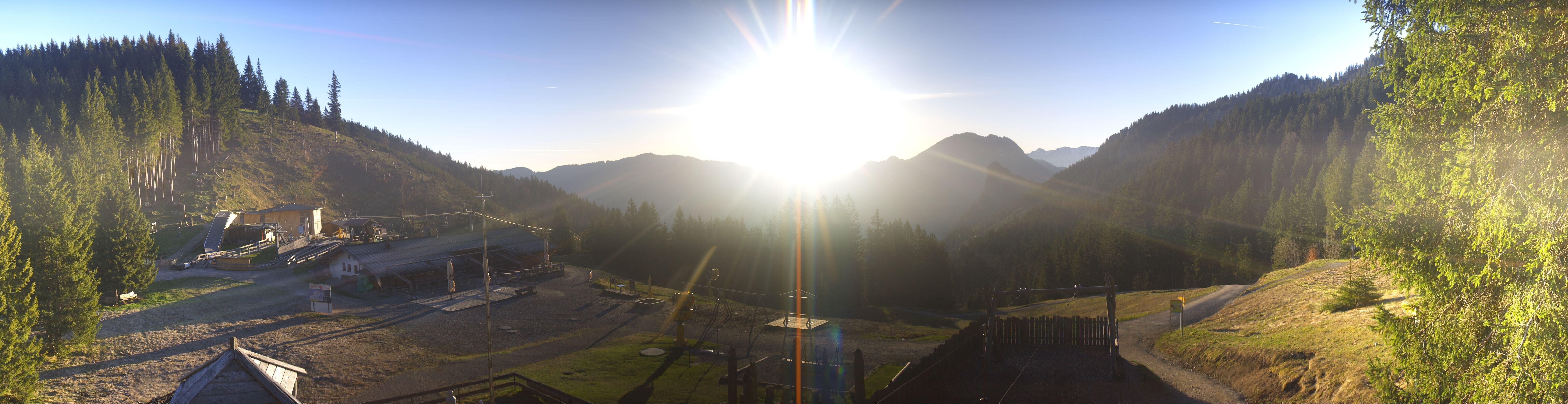 Archived image Webcam Oberammergau - Mountain hut Kolbensattel