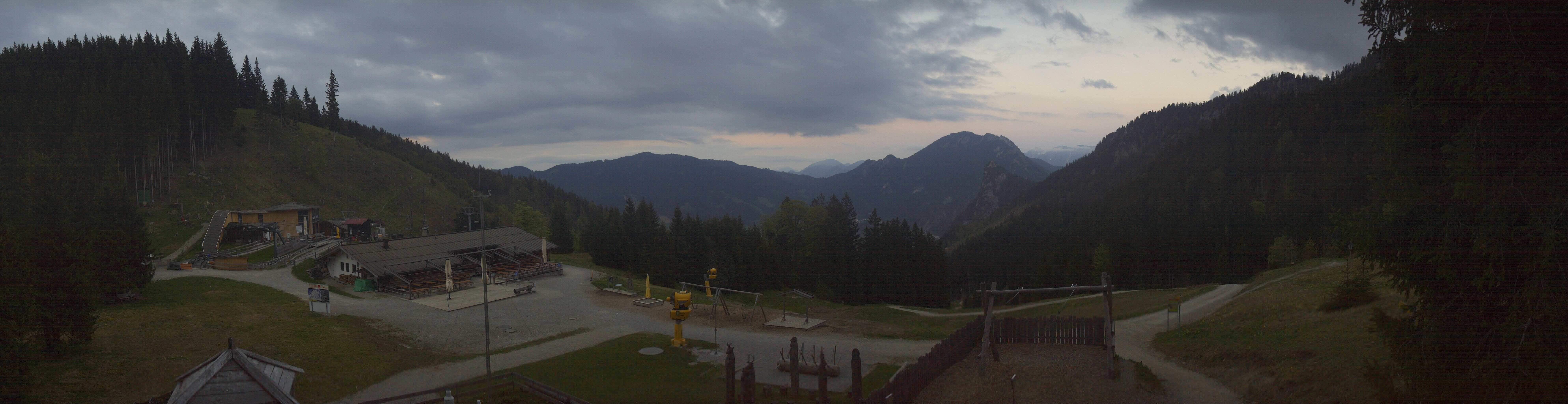 Archived image Webcam Oberammergau - Mountain hut Kolbensattel