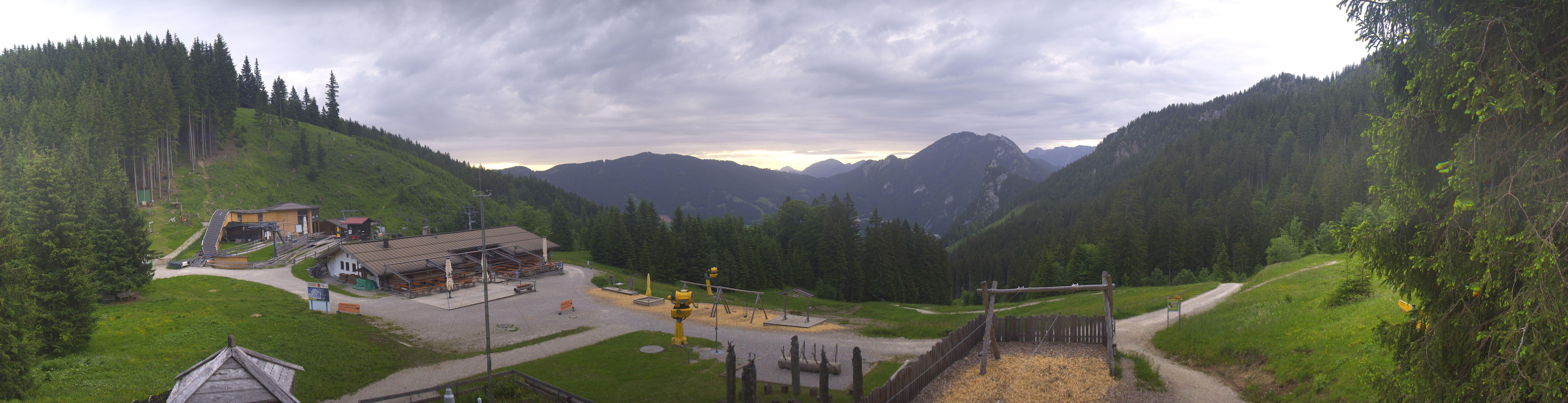 Archived image Webcam Oberammergau - Mountain hut Kolbensattel